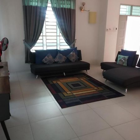 Fathullah'S Homestay アロースター エクステリア 写真