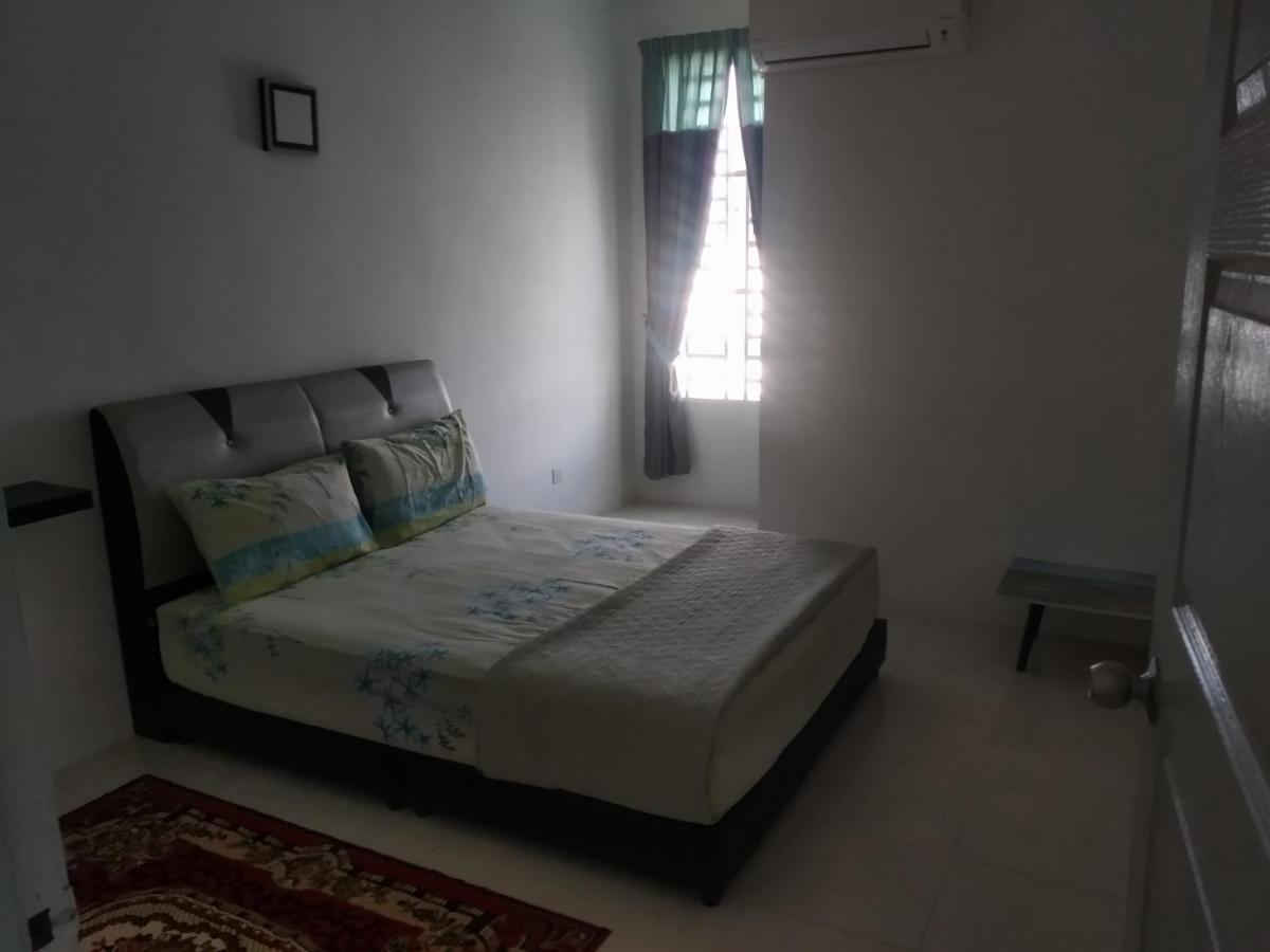 Fathullah'S Homestay アロースター エクステリア 写真