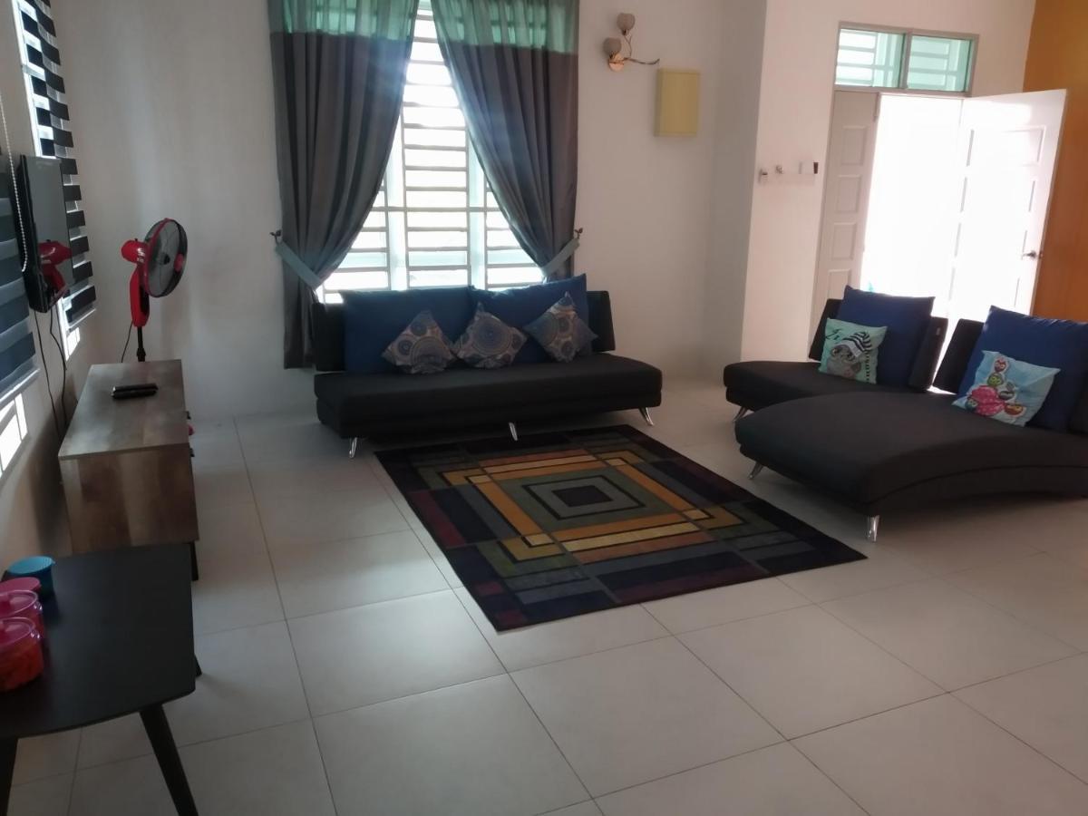 Fathullah'S Homestay アロースター エクステリア 写真