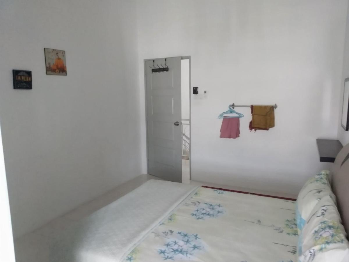 Fathullah'S Homestay アロースター エクステリア 写真