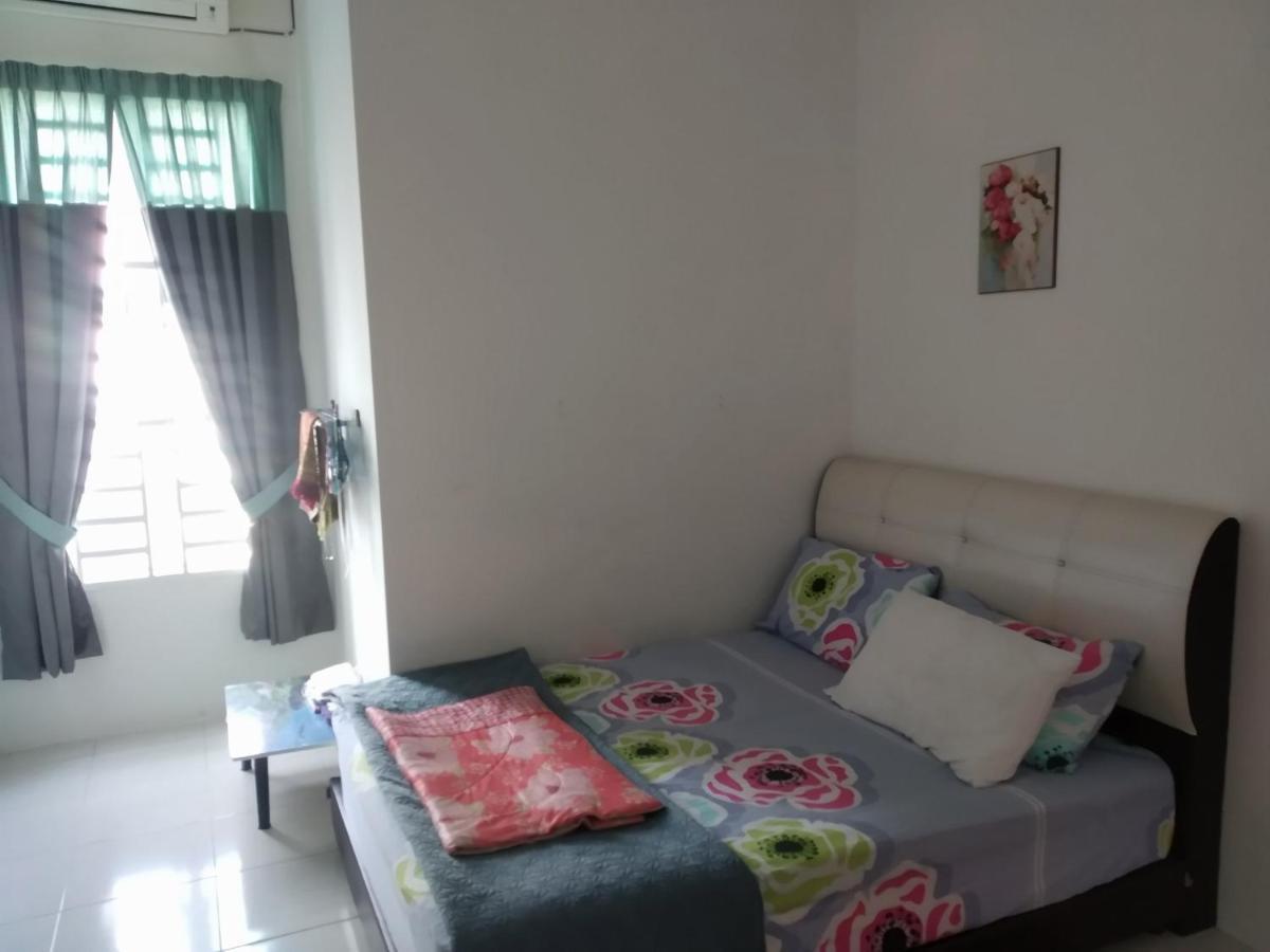 Fathullah'S Homestay アロースター エクステリア 写真