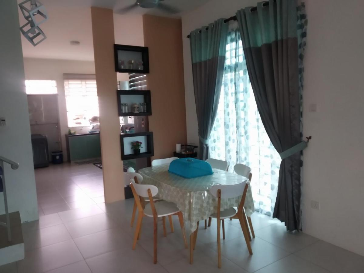 Fathullah'S Homestay アロースター エクステリア 写真